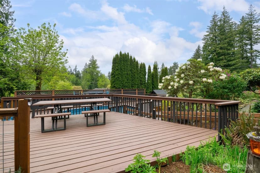 Property photo for 4130 Lakeway Drive, Bellingham photo 30