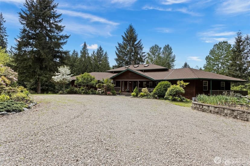 Property photo for 17613 Butler Road, Snohomish photo 2