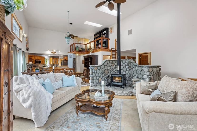 Property photo for 17613 Butler Road, Snohomish photo 9