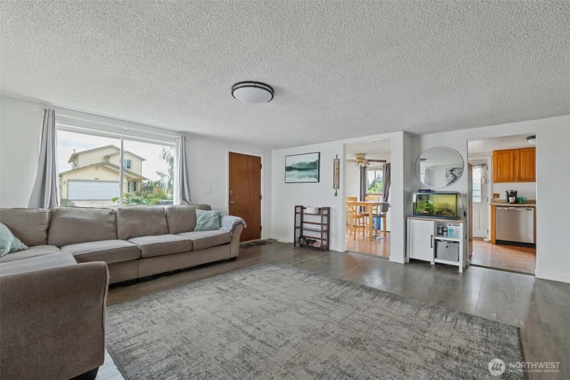 Property photo for 1301 Humphrey Avenue W, Bremerton photo 6