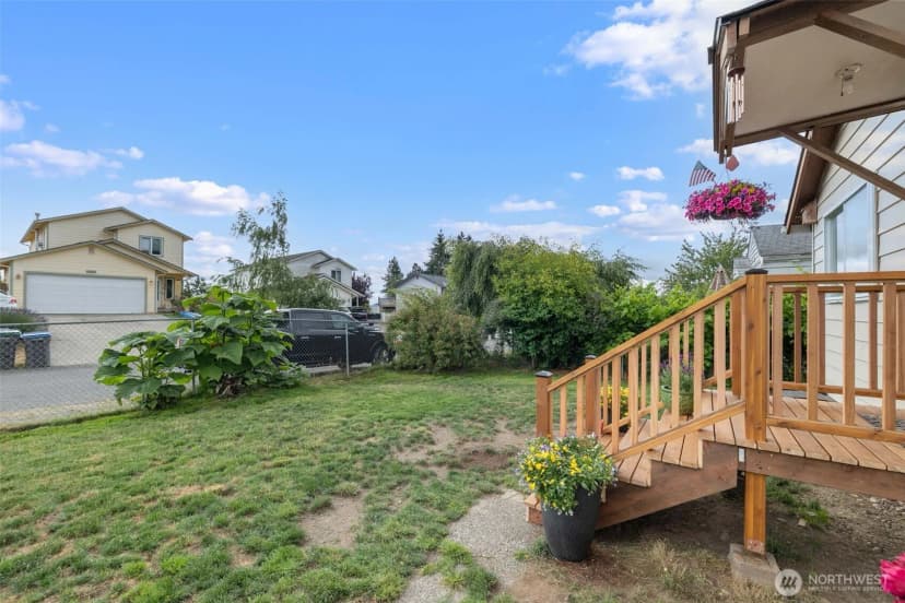 Property photo for 1301 Humphrey Avenue W, Bremerton photo 26