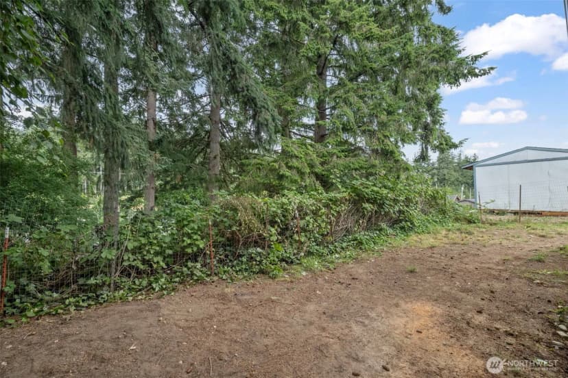 Property photo for 1301 Humphrey Avenue W, Bremerton photo 28