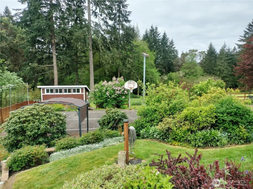 Property photo for 21926 Vashon Highway Sw, Vashon photo 21