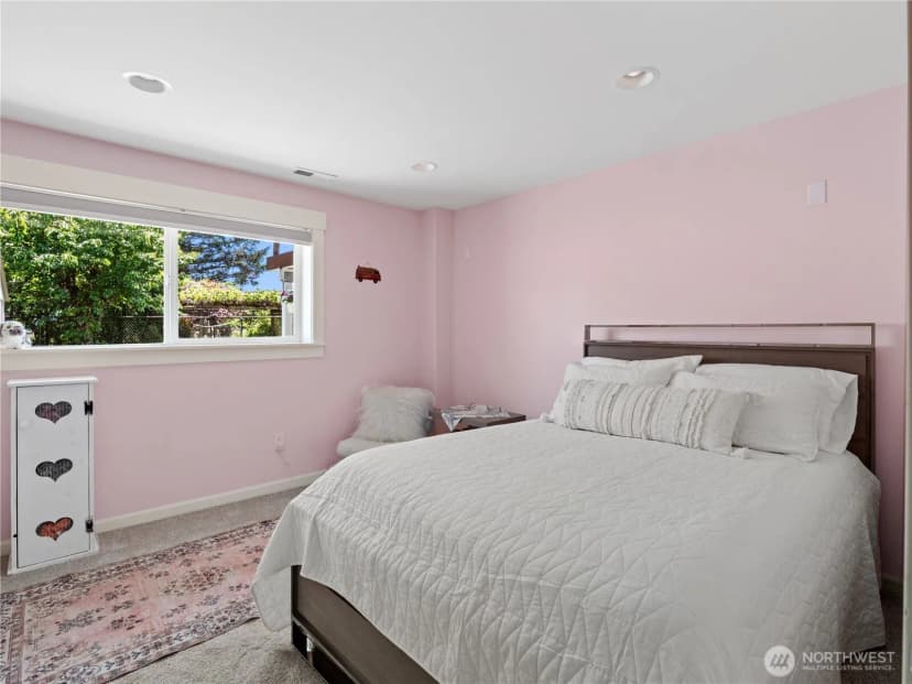 Property photo for 17111 Ne 5th Street, Bellevue photo 24