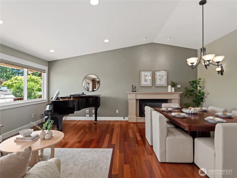 Property photo for 17111 Ne 5th Street, Bellevue photo 10