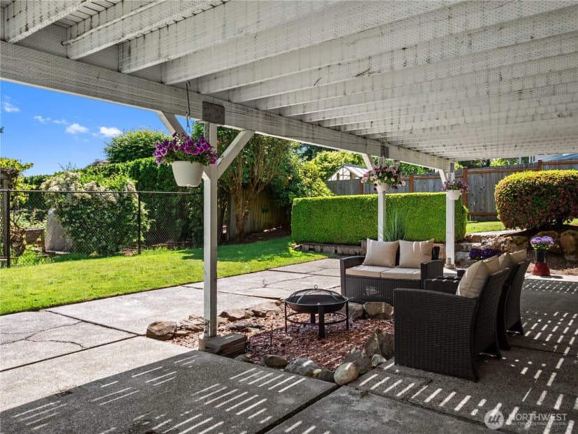 Property photo for 17111 Ne 5th Street, Bellevue photo 28