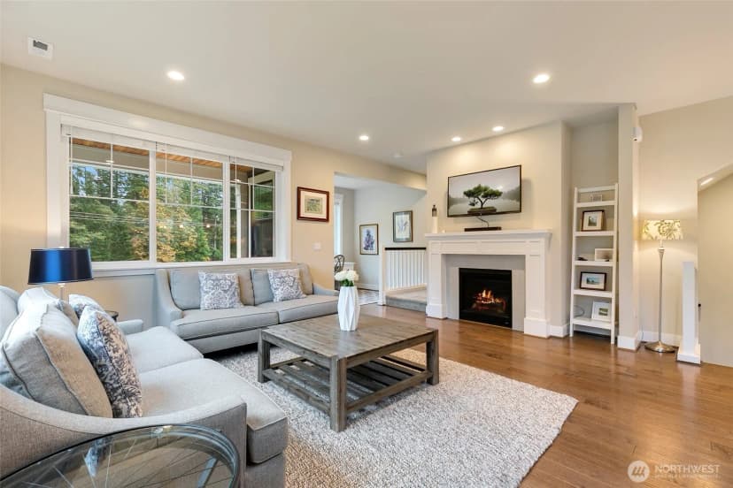 Property photo for 4612 186th Place Se #a, Bothell photo 6