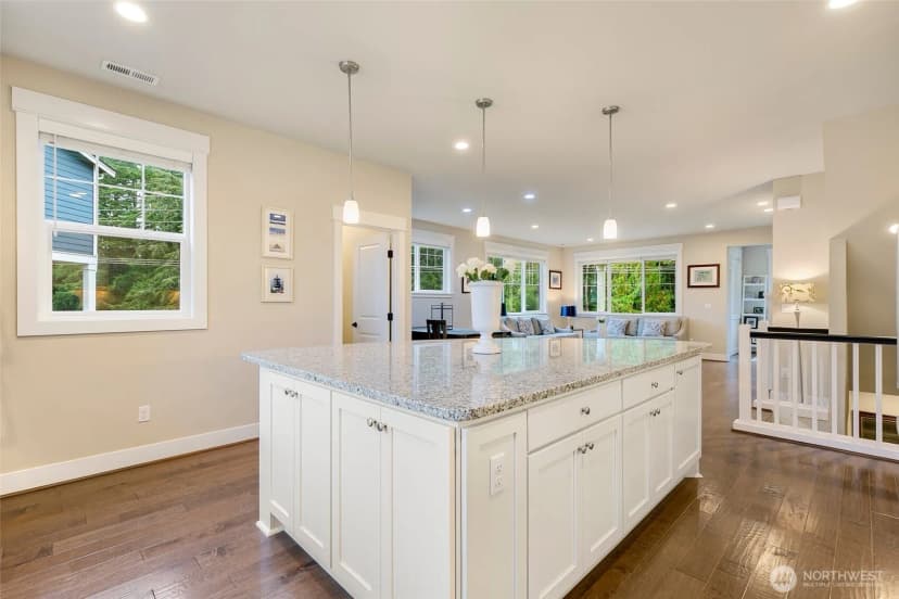 Property photo for 4612 186th Place Se #a, Bothell photo 8