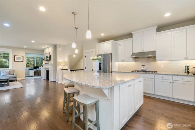 Property photo for 4612 186th Place Se #a, Bothell photo 4