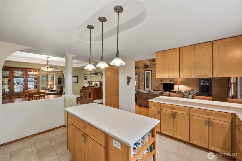 Property photo for 7308 Fair Oaks Road Se, Olympia photo 6