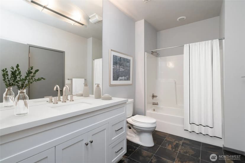 Property photo for 1808 Highland Dr, Anacortes photo 30