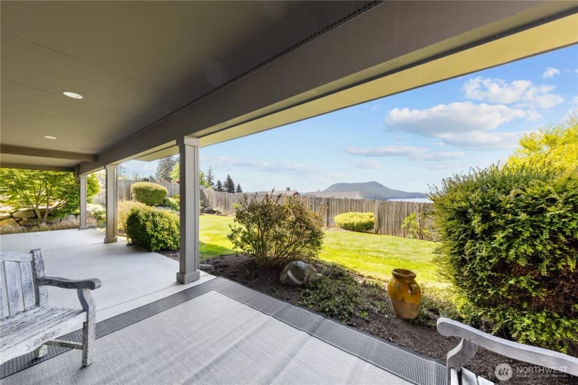 Property photo for 1808 Highland Dr, Anacortes photo 25