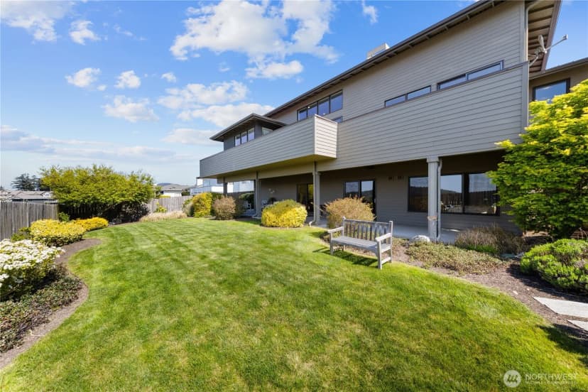 Property photo for 1808 Highland Dr, Anacortes photo 32