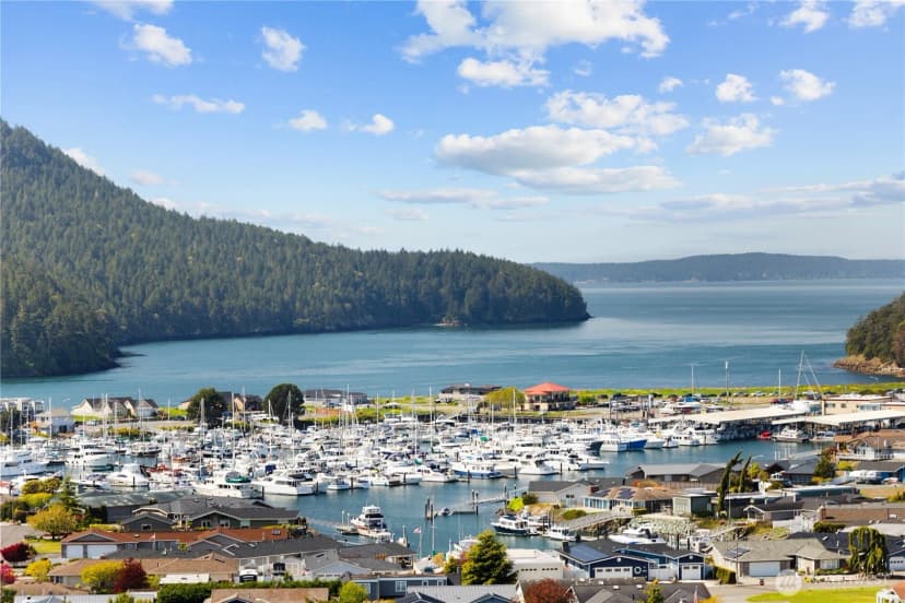 Property photo for 1808 Highland Dr, Anacortes photo 35