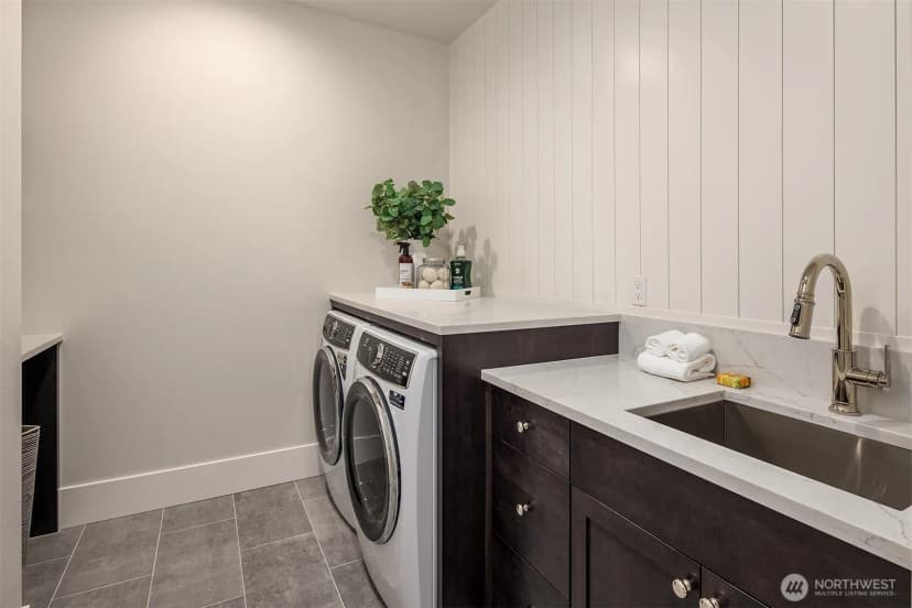 Property photo for 3229 Ne 94th Street, Seattle photo 29