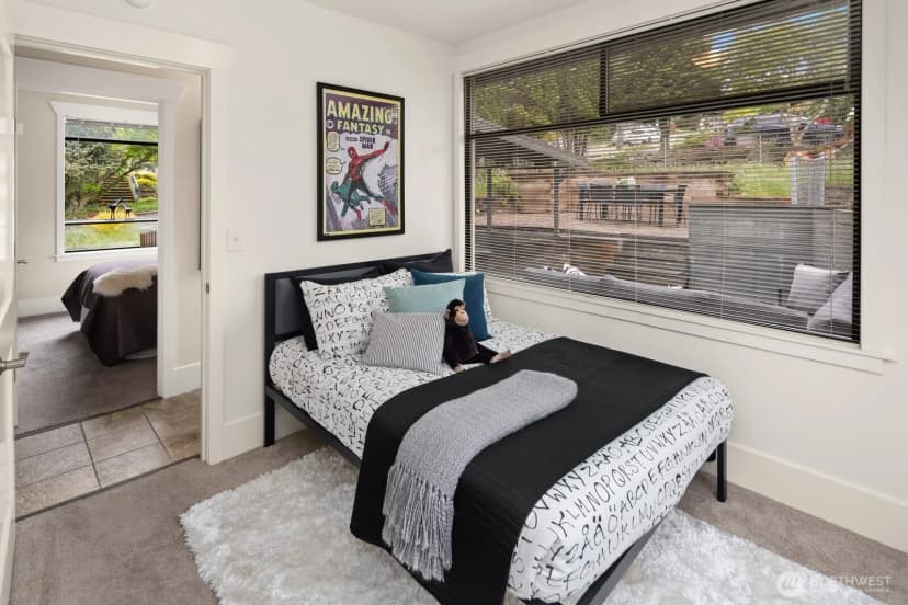 Property photo for 4522 3rd Avenue Nw, Seattle photo 14