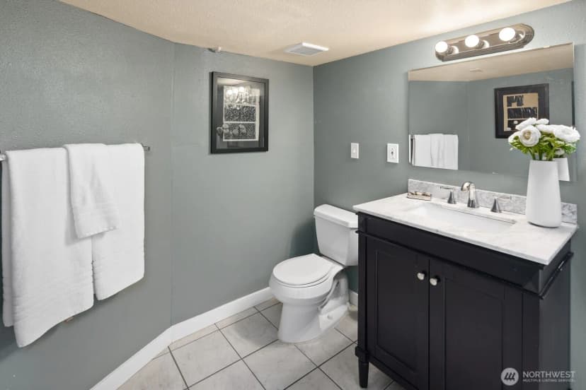 Property photo for 4522 3rd Avenue Nw, Seattle photo 20