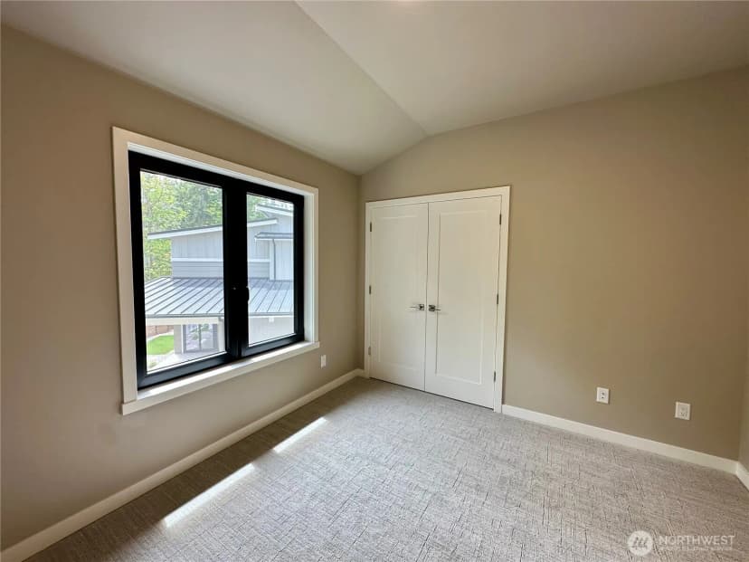 Property photo for 575 Creston Court, Bellingham photo 26