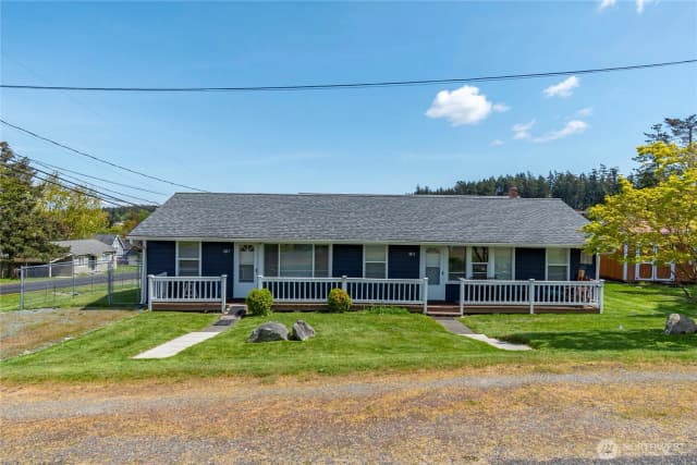 Property photo for 505 Ne Kinney Street, Coupeville
