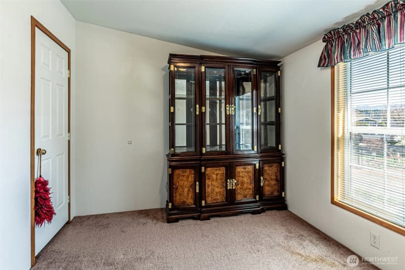 Property photo for 14318 Greenbelt Drive East, Bonney Lake photo 20