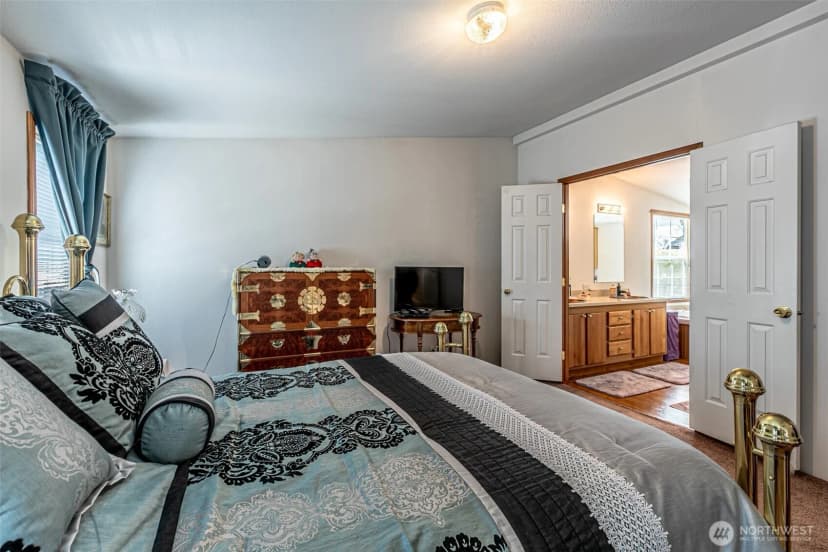 Property photo for 14318 Greenbelt Drive East, Bonney Lake photo 14