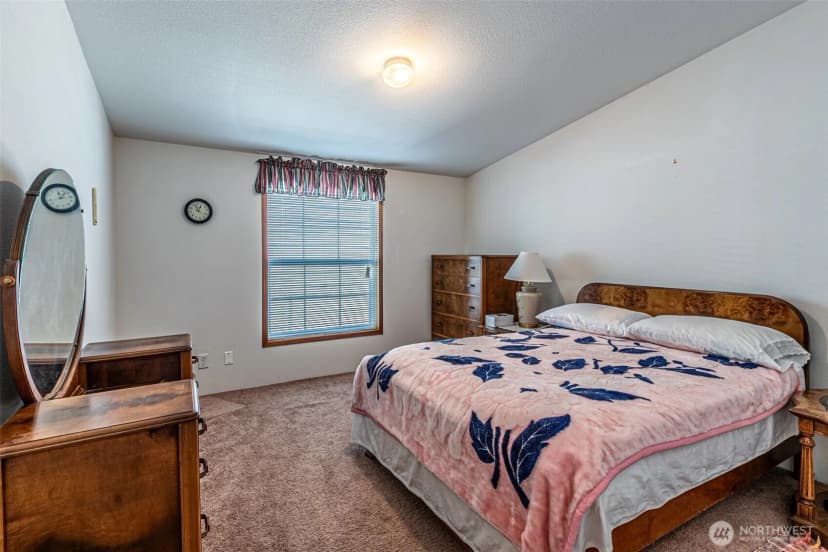 Property photo for 14318 Greenbelt Drive East, Bonney Lake photo 18