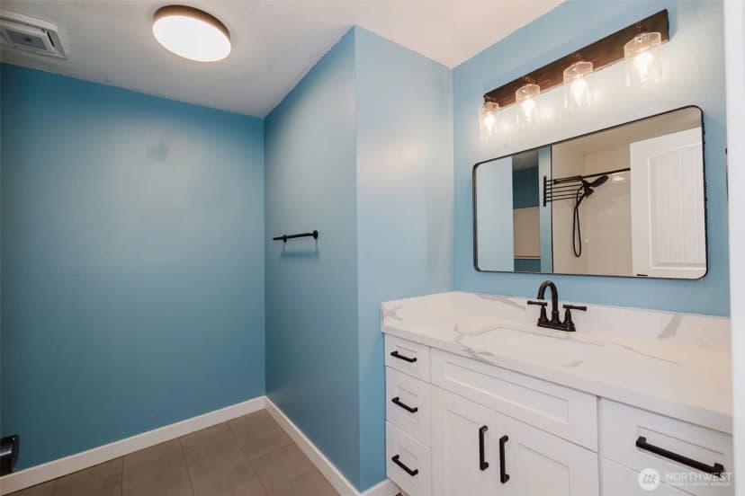 Property photo for 5450 Ne Laura Loop, Poulsbo photo 23