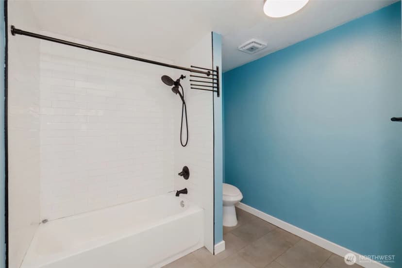 Property photo for 5450 Ne Laura Loop, Poulsbo photo 25
