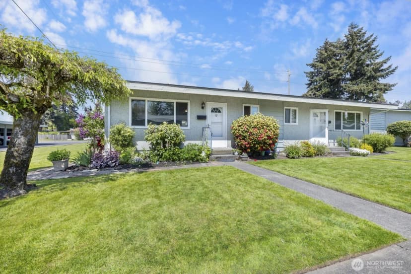 Property photo for 1100 7th Avenue Se #12, Puyallup photo 3