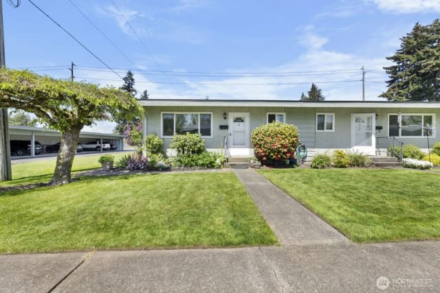 Property photo for 1100 7th Avenue Se #12, Puyallup