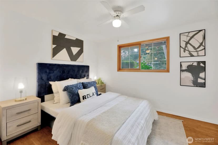 Property photo for 23416 38th Place W, Brier photo 11