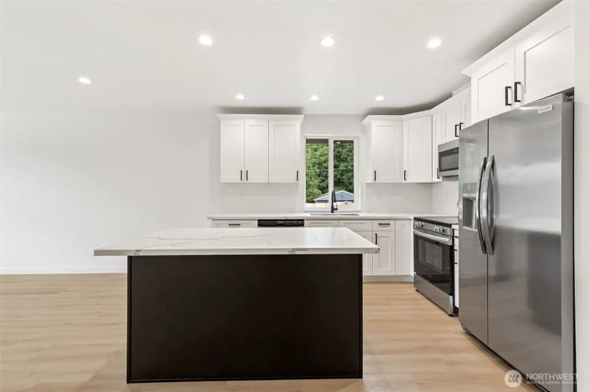 Property photo for 99 Skyline Drive, Elma photo 5