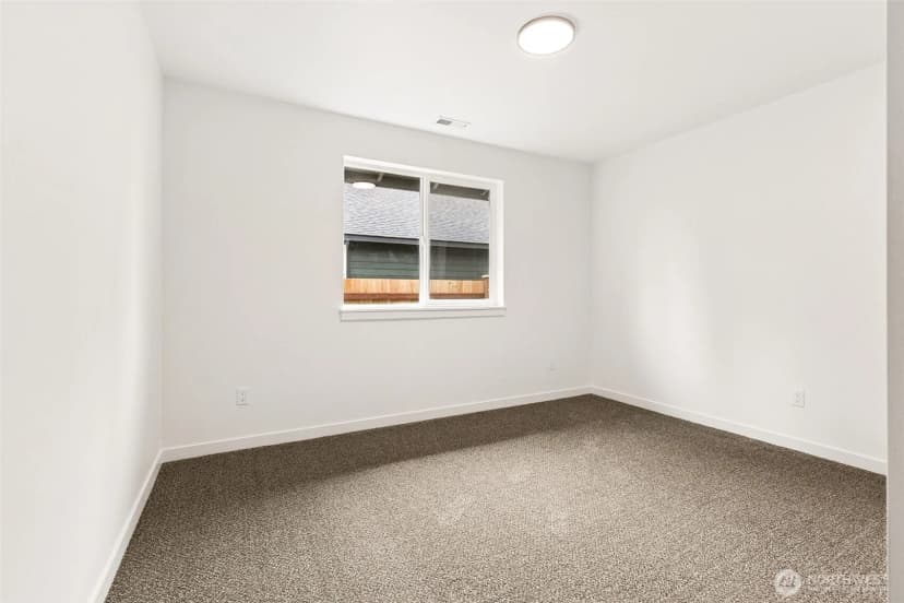Property photo for 99 Skyline Drive, Elma photo 13