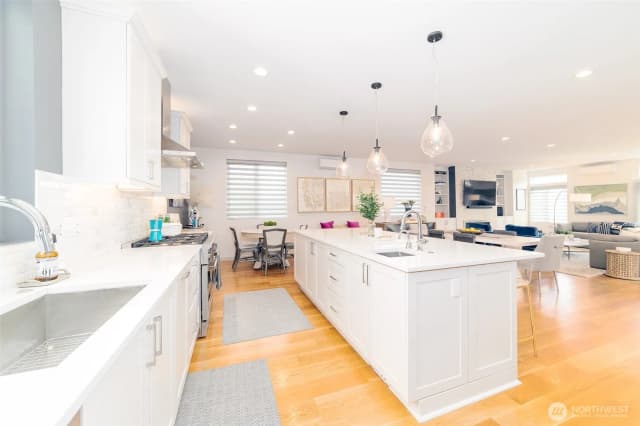 Property photo for 3042 Nw 64th Street, Seattle photo 5