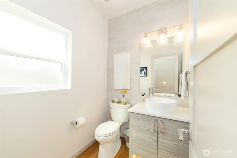 Property photo for 3042 Nw 64th Street, Seattle photo 10