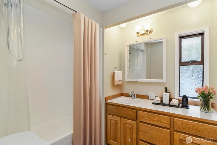 Property photo for 1317 94th Drive Se, Lake Stevens photo 12