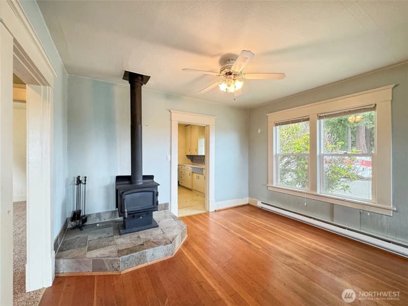 Property photo for 702 E 2nd Street, Port Angeles photo 6