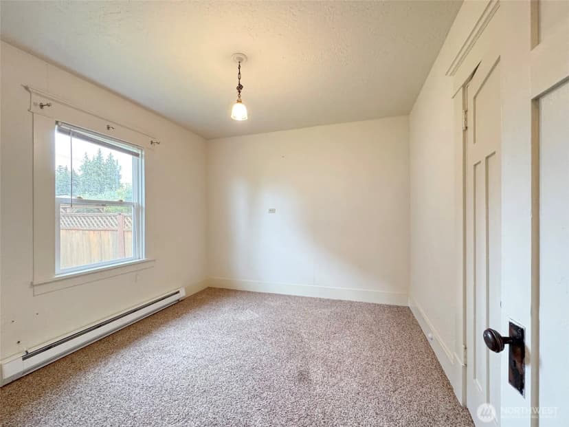 Property photo for 702 E 2nd Street, Port Angeles photo 16