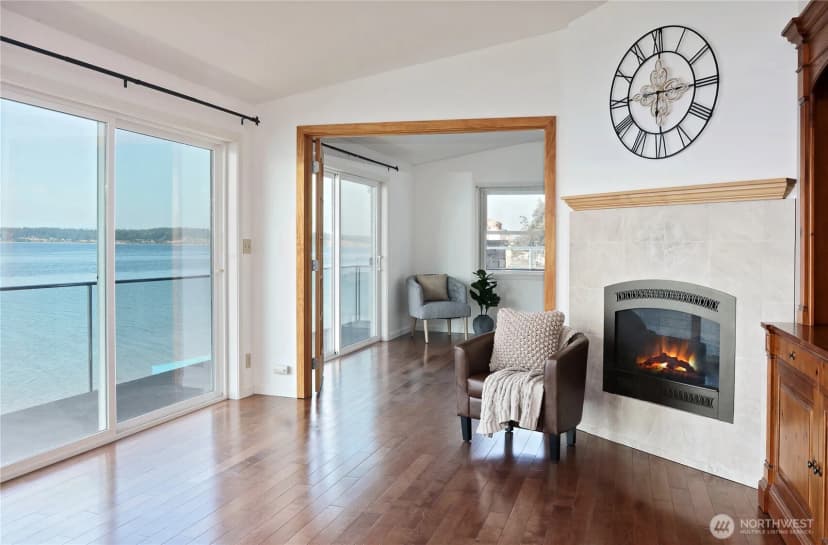 Property photo for 2109 Eastpoint Drive, Langley photo 17