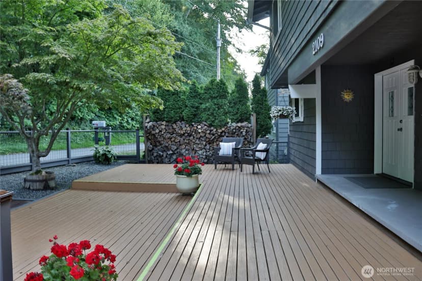 Property photo for 2109 Eastpoint Drive, Langley photo 30