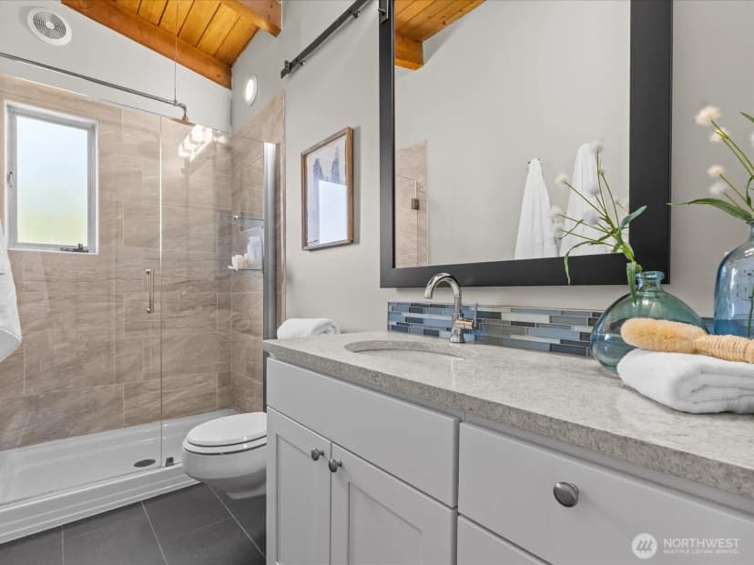 Property photo for 2690 Sw 151st Place, Burien photo 23