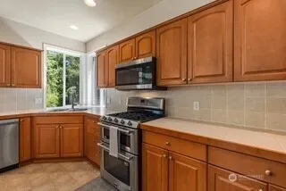 Property photo for 4504 5th Avenue Nw, Olympia photo 6