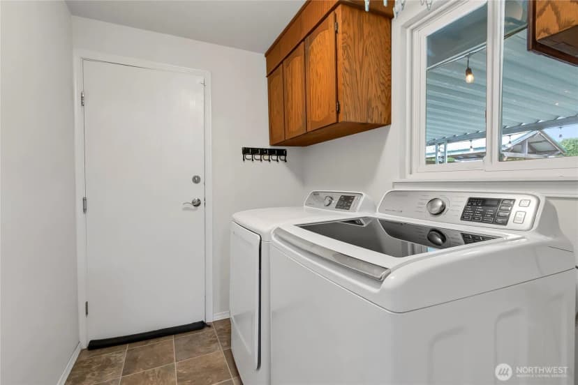 Property photo for 2621 150th Street Ct E, Tacoma photo 26