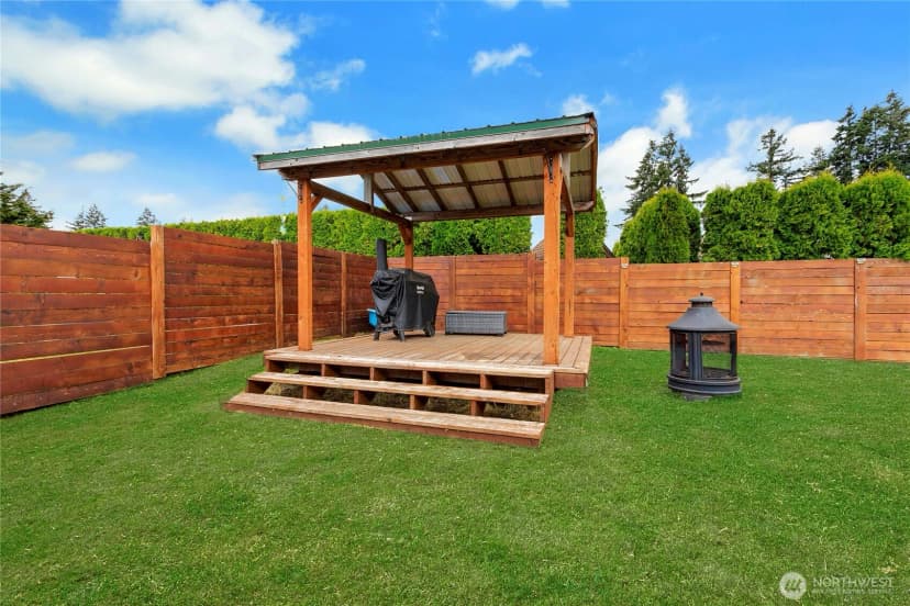 Property photo for 2621 150th Street Ct E, Tacoma photo 7
