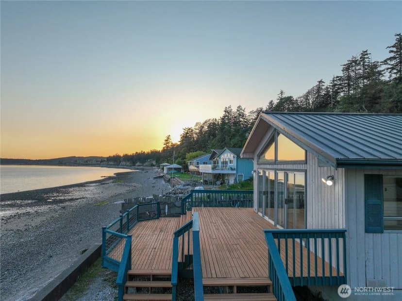 Property photo for 1409 Fossil Lane, Oak Harbor