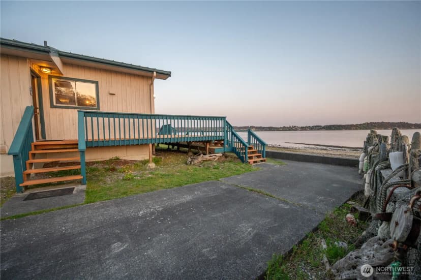 Property photo for 1409 Fossil Lane, Oak Harbor photo 33