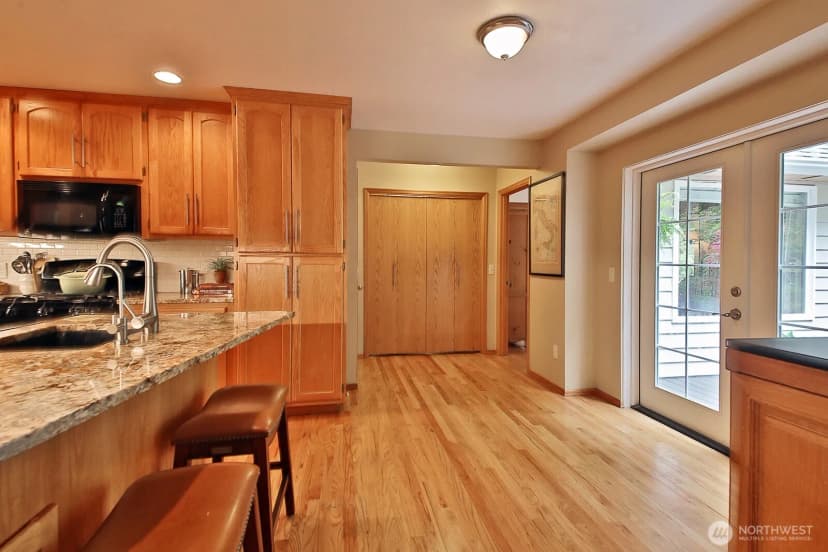 Property photo for 1180 Cedar Circle, Langley photo 24