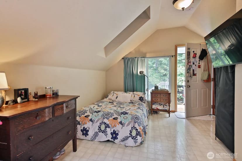 Property photo for 1180 Cedar Circle, Langley photo 38