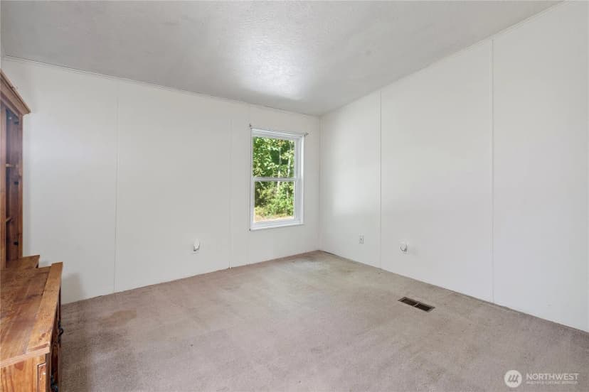 Property photo for 33415 82nd Avenue S, Roy photo 13