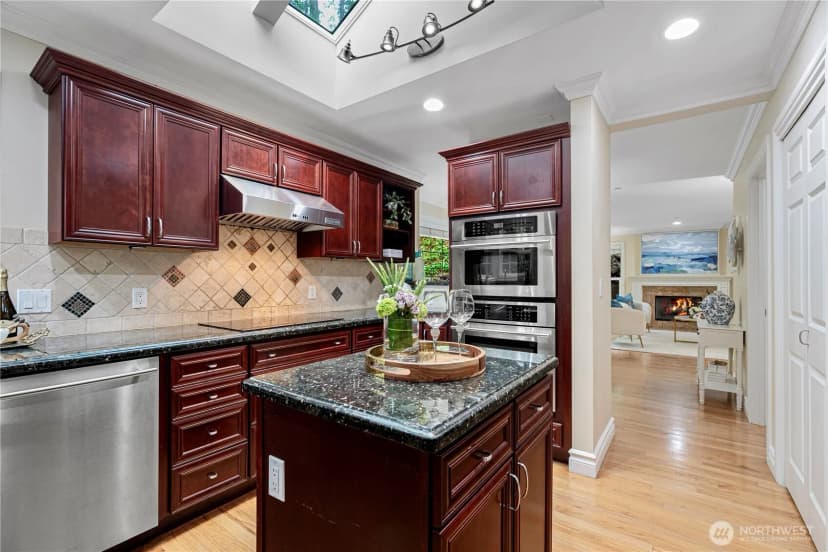 Property photo for 1823 Richards Rd, Bellevue photo 14